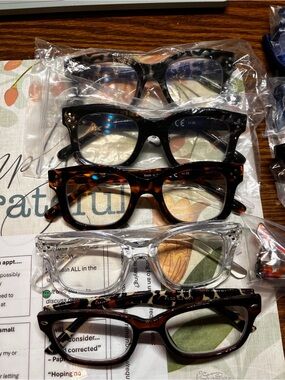 (5) FULL LENS READERS BOXY in Clear, Black and Tortoiseshell  Frames +1.50 NEW